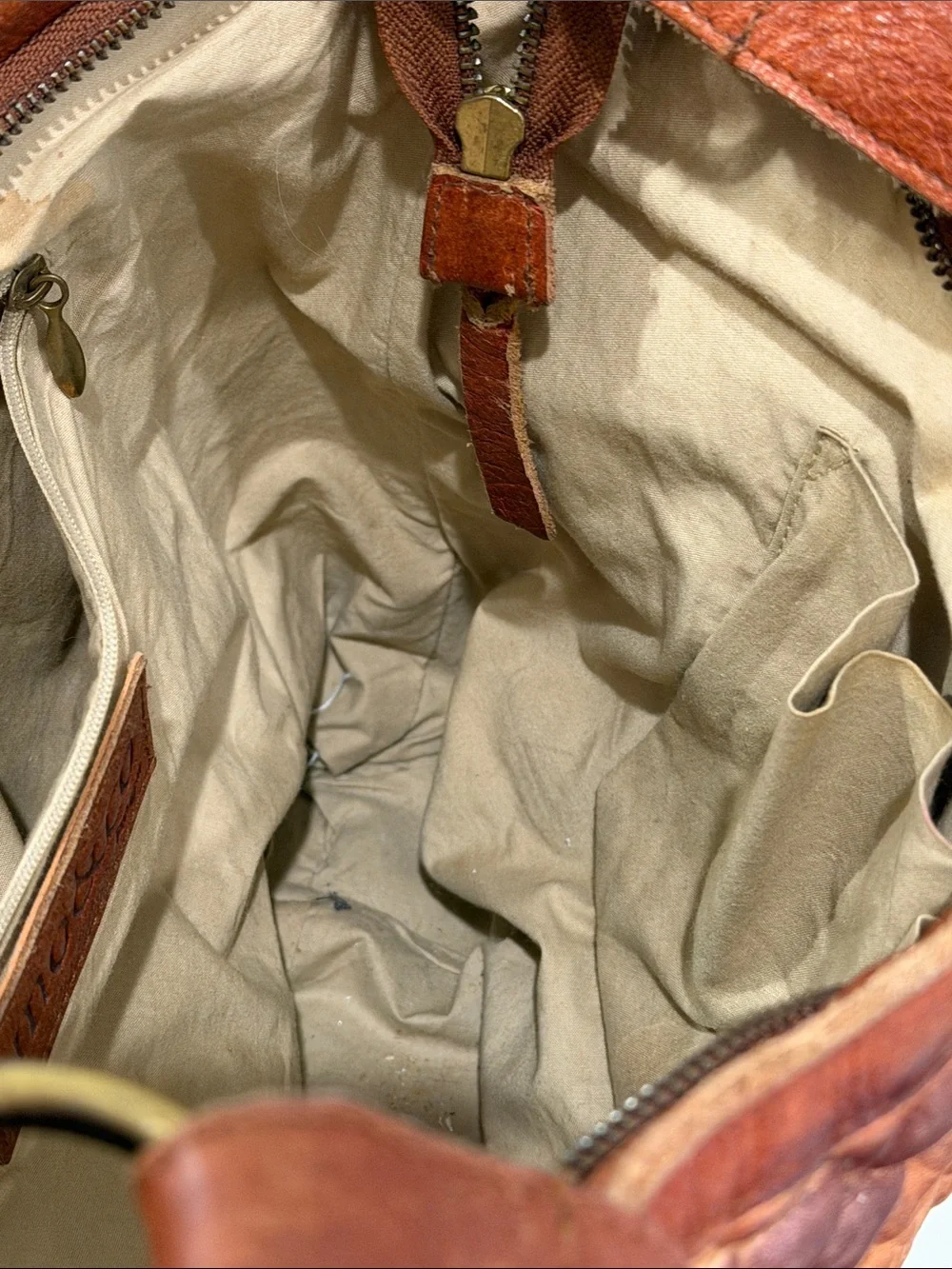 sundance boutique essentials zip